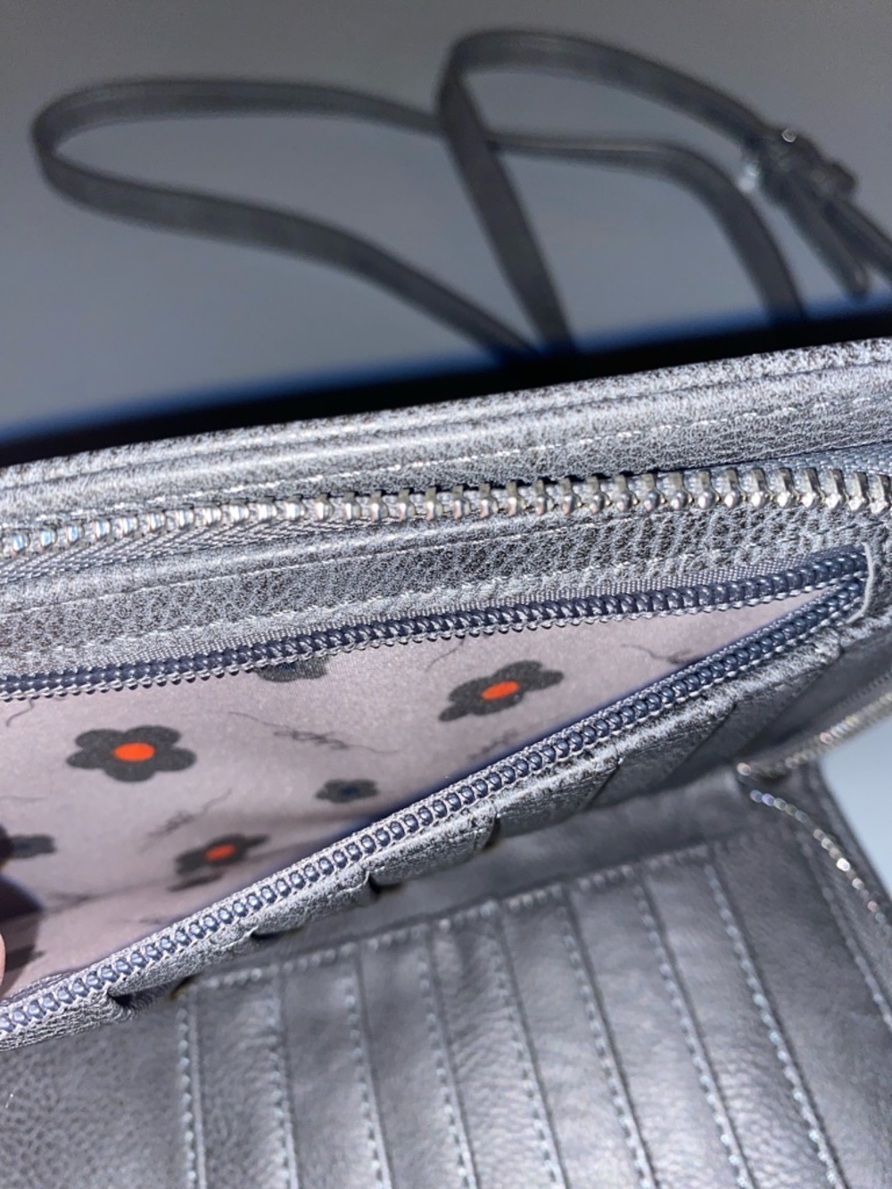 ESPE Crossbody with Lavender Floral Front Pocket - Light Blue & Black - Picture 8 of 9